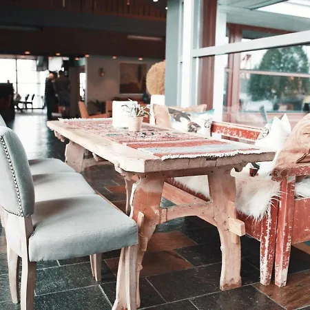 Oset Fjellhotell מלון